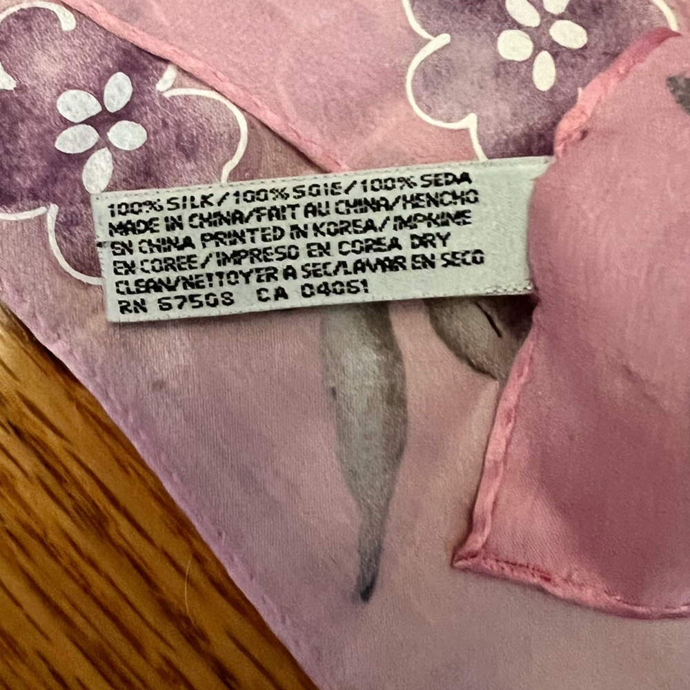 Vintage Elaine Gold for Collection XIIX Pink Ombré Floral Print Silk Scarf - Picture 5 of 6